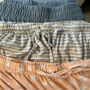 Real Essentials women’s 2x  sleep shorts Set - Blue, Gray strip, Peach stars